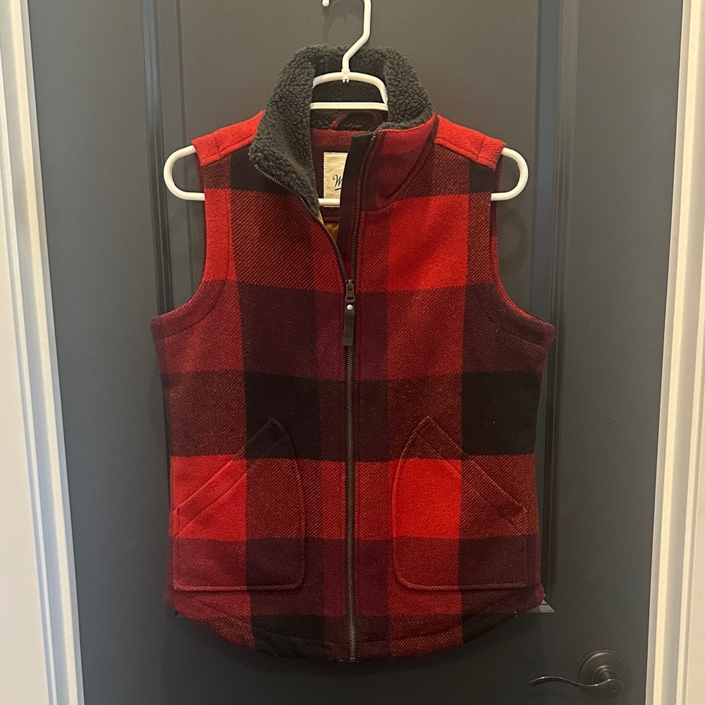 Woolrich Red and Black Plaid Vest